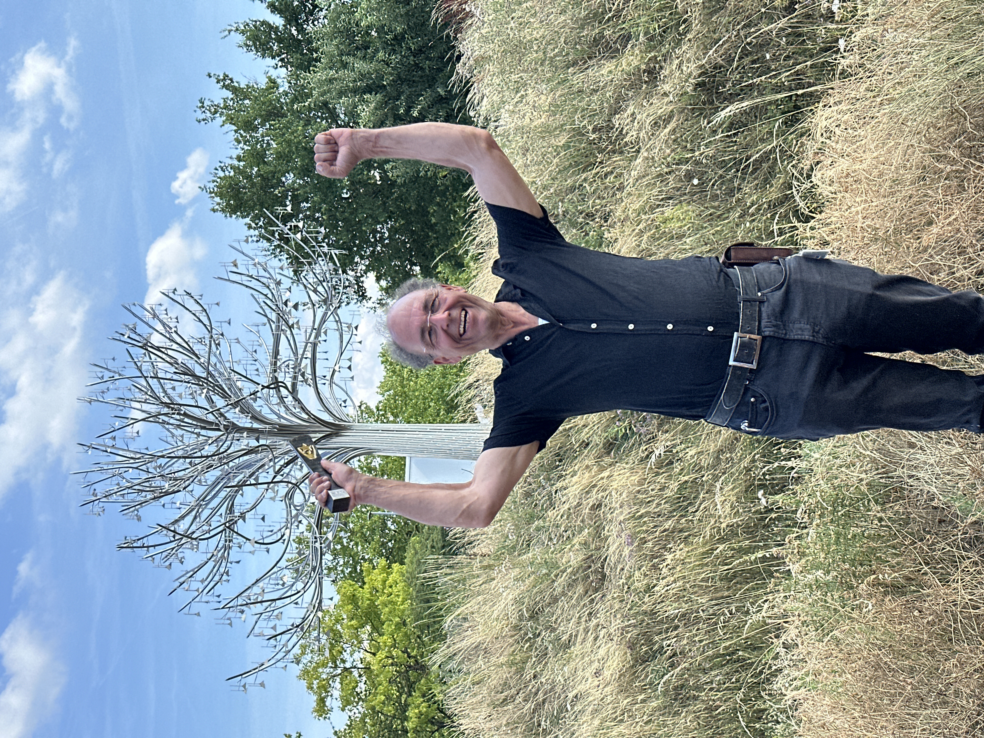 The winner of the German Metal Award in front of the Great Oak